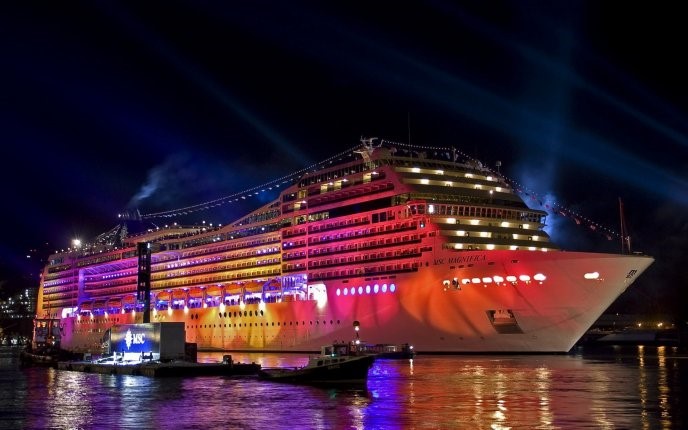 Lit Up Cruise Ship - HD Tablet Wallpaper Background