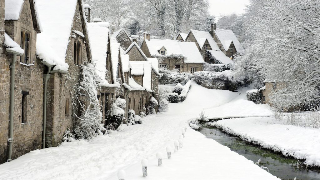 European Village In The Winter - wallpaper - desktop background